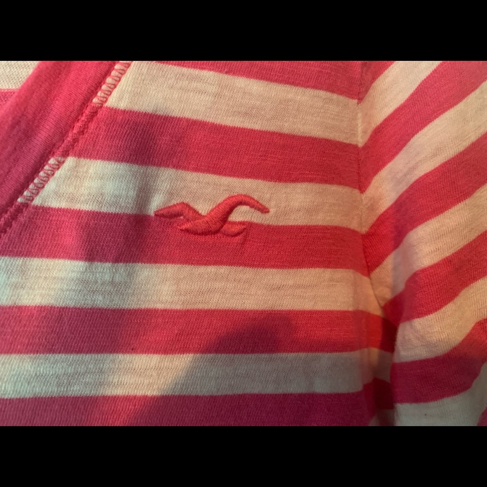 Hollister long sleeve T-shirt. Size M - Picture 2 of 4